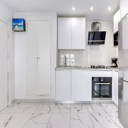 With Barbecque Apartment